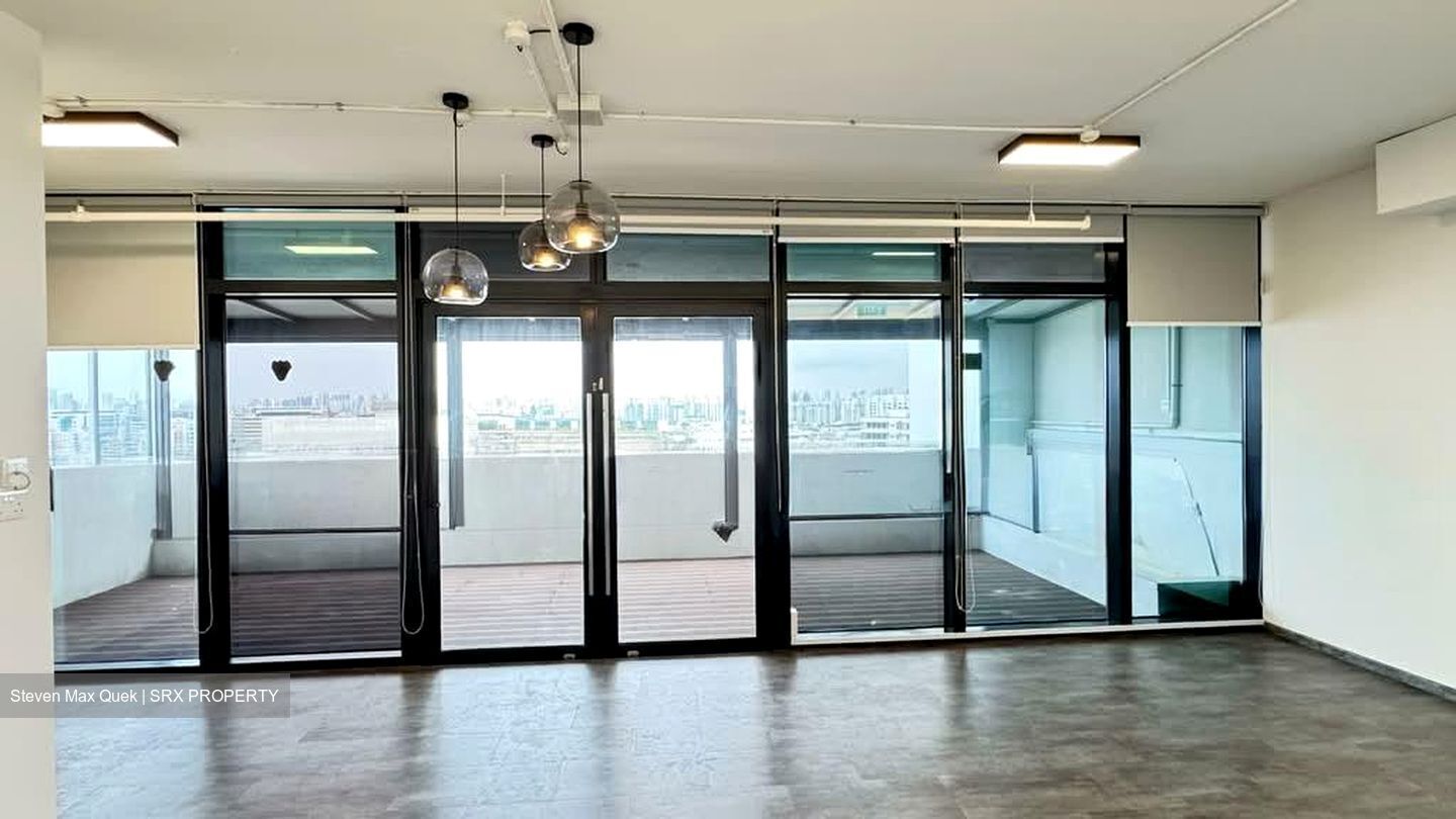 Novelty Bizcentre (D13), Factory #583765341